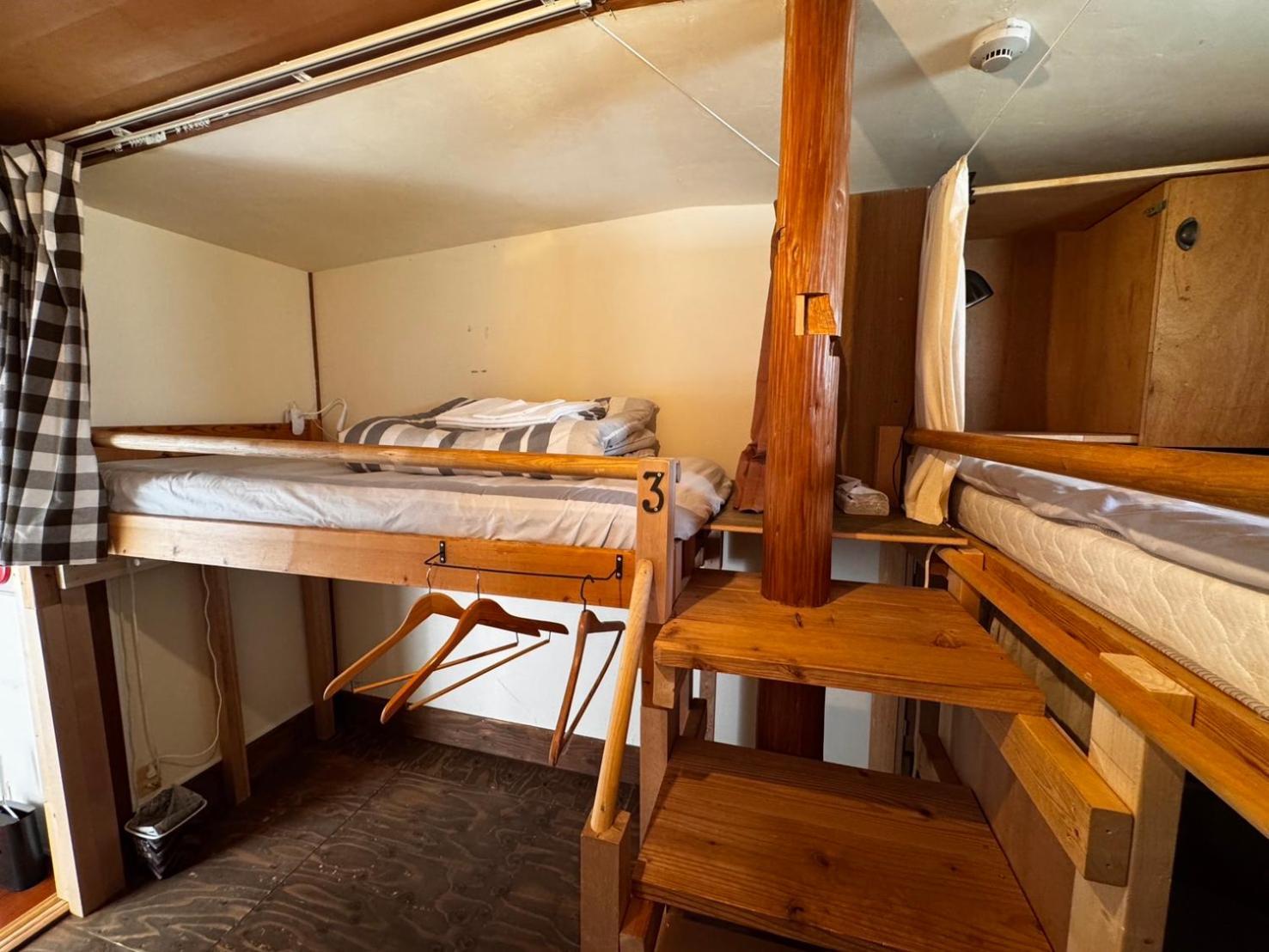 Roku Hostel Хирошима Екстериор снимка